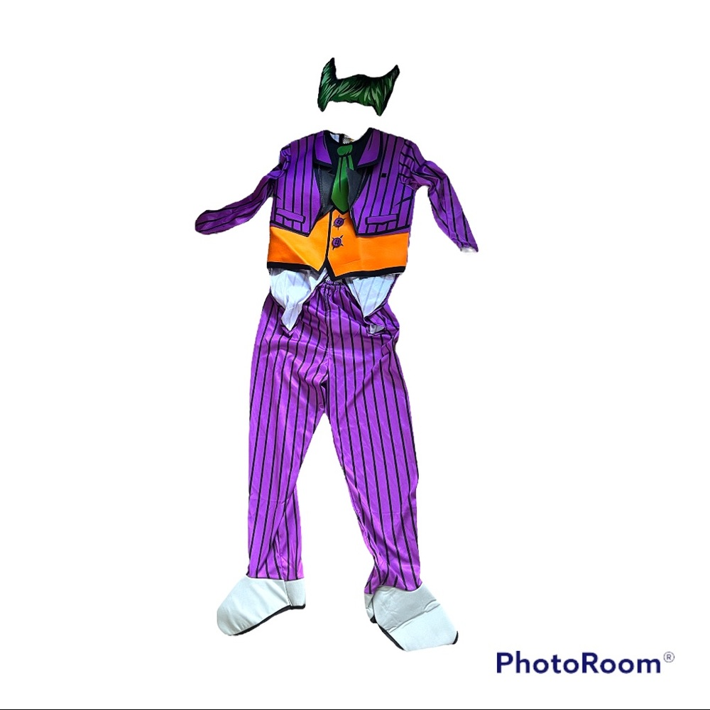 The joker Halloween costume size medium